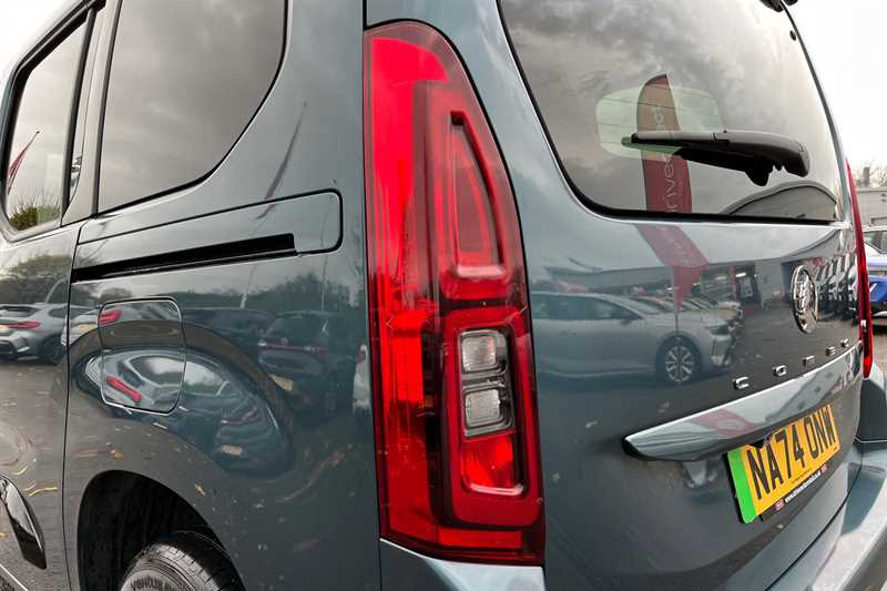 Used Vauxhall Combo Life Electric 2024 for sale - 76552594: Photo 31