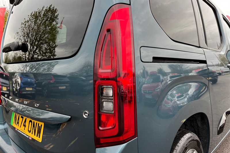Used Vauxhall Combo Life Electric 2024 for sale - 76552594: Photo 32
