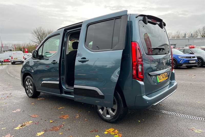 Used Vauxhall Combo Life Electric 2024 for sale - 76552594: Photo 40