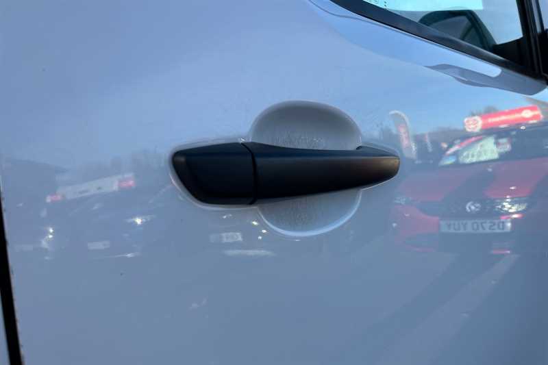 Used Vauxhall Vivaro for sale - 76858031: Photo 33