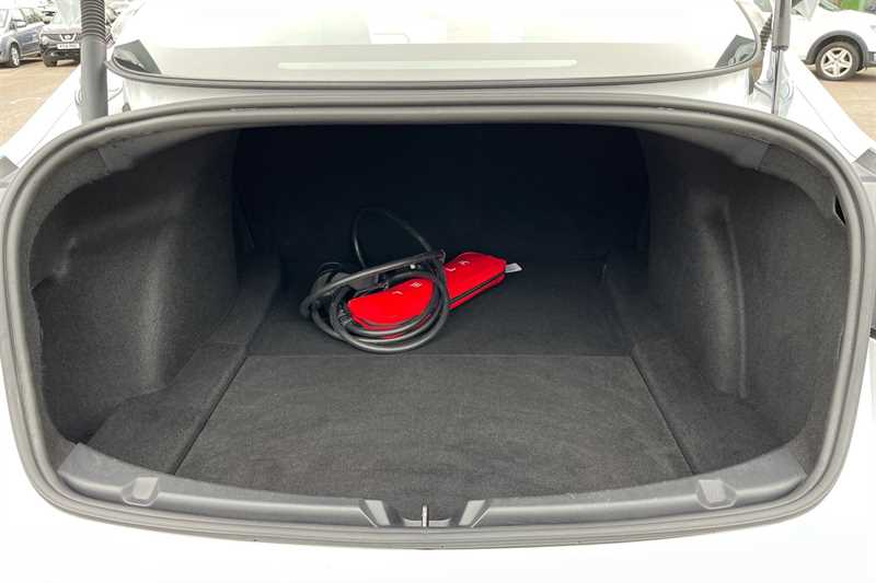 Used Tesla Model 3 2021 for sale - 76939946: Photo 25