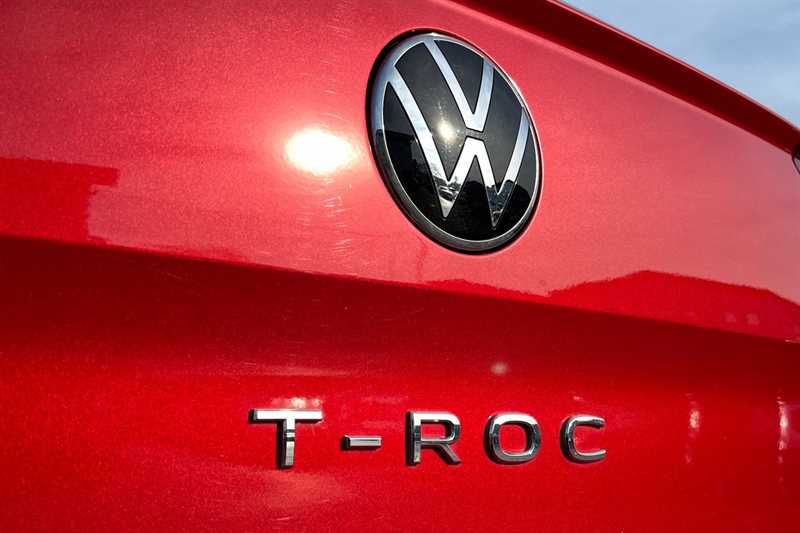 Used Volkswagen T-Roc 2023 for sale - 78137966: Photo 30
