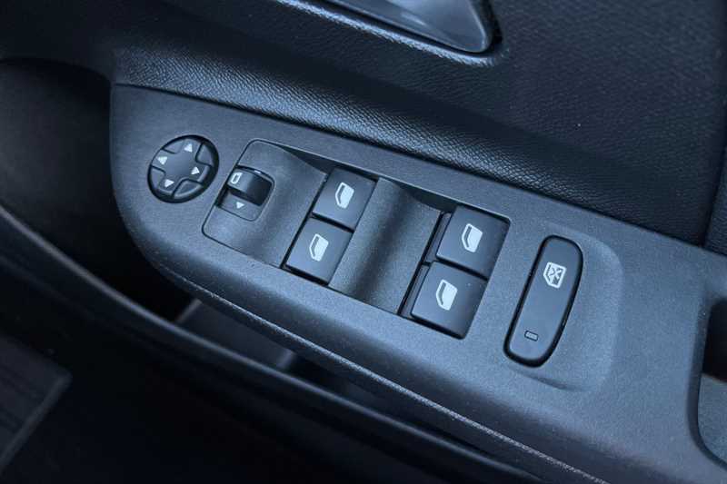 Used Vauxhall Corsa 2022 for sale - 77316904: Photo 16