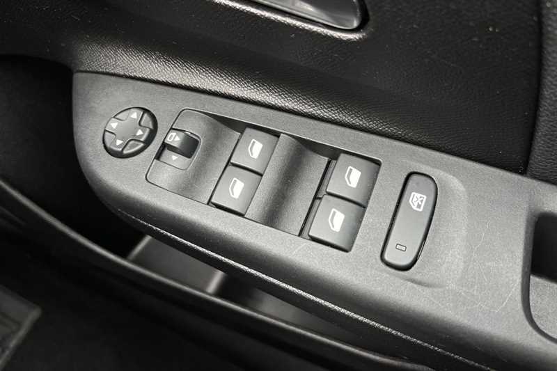 Used Vauxhall Corsa 2024 for sale - 77741866: Photo 16