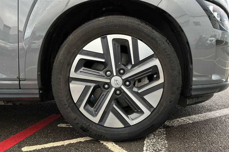 Used Hyundai KONA 2021 for sale - 76852463: Photo 12