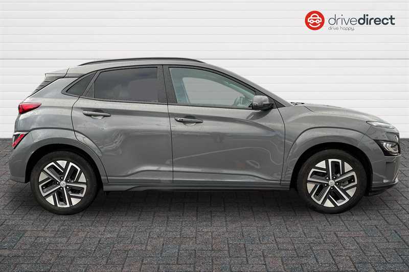 Used Hyundai KONA 2021 for sale - 76852463: Photo 2