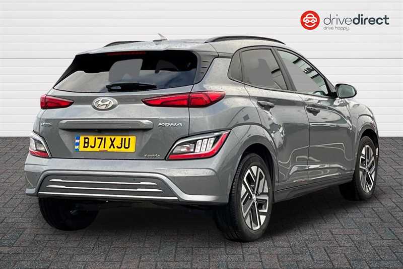Used Hyundai KONA 2021 for sale - 76852463: Photo 3
