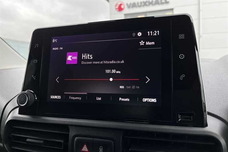 Used Vauxhall Combo Life 2022 for sale - 77843077: Photo 17