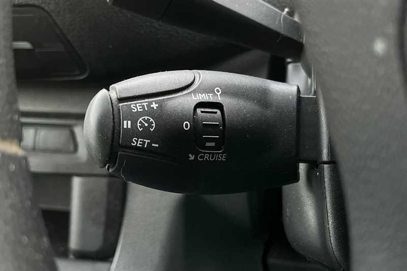 Used Vauxhall Vivaro Life 2022 for sale - 77944188: Photo 21