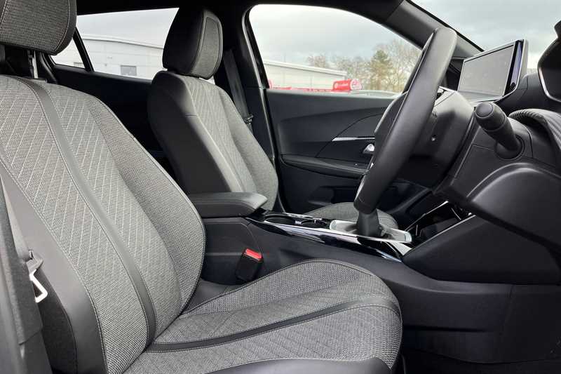 Used Peugeot 2008 2024 for sale - 77756984: Photo 23