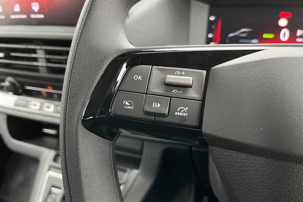 Used Vauxhall Vivaro Life 2025 for sale - 76155330: Photo 21