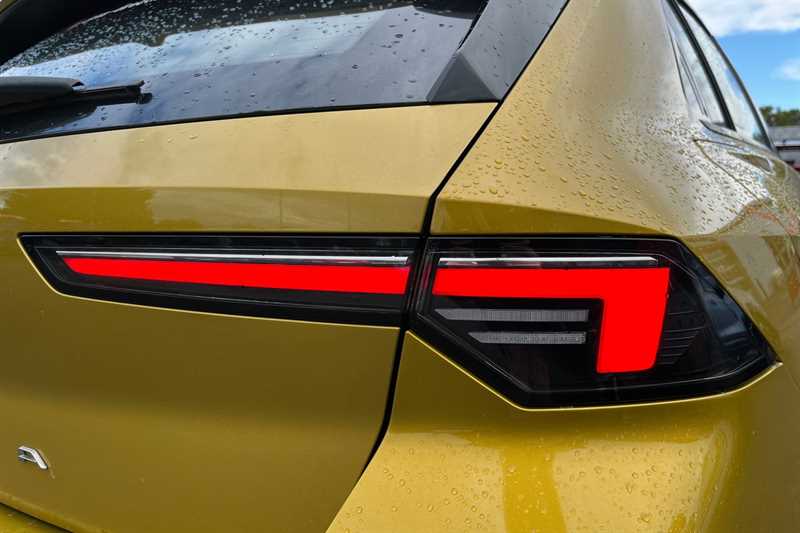 Used Vauxhall Astra 2023 for sale - 76876648: Photo 32