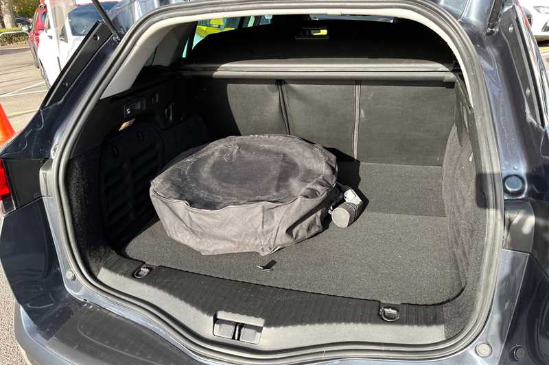 Used Renault Megane 2022 for sale - 76449071: Photo 25