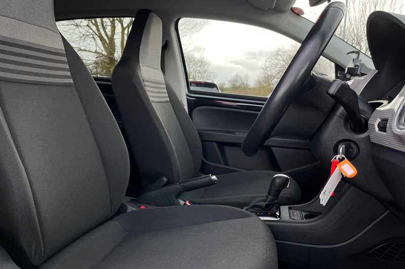 Used Volkswagen up! 2023 for sale - 77758154: Photo 23