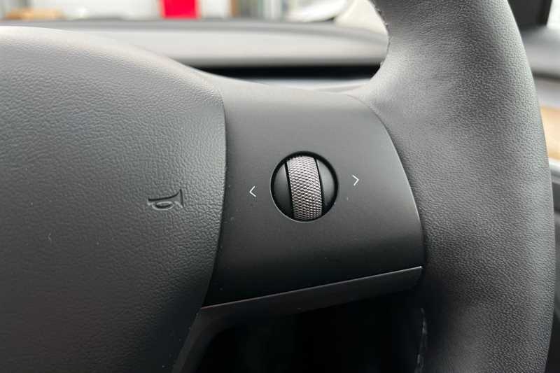 Used Tesla Model 3 2021 for sale - 76853282: Photo 22