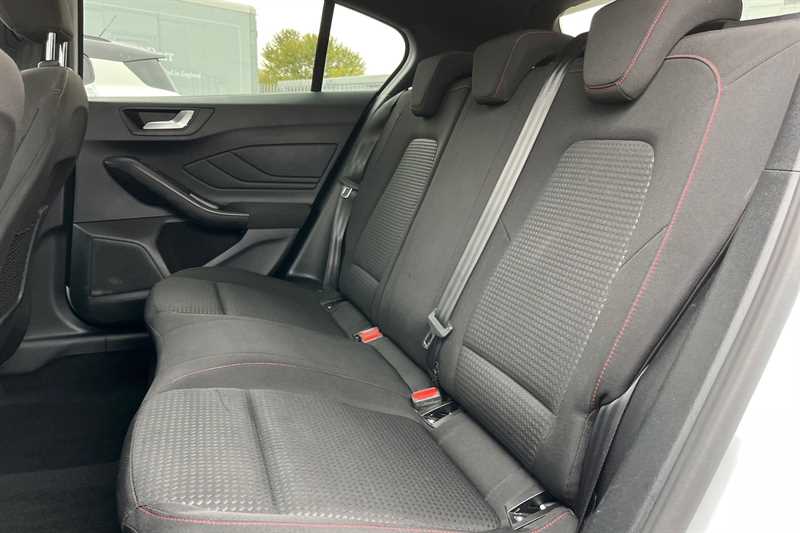 Used Ford Focus 2023 for sale - 76939324: Photo 24