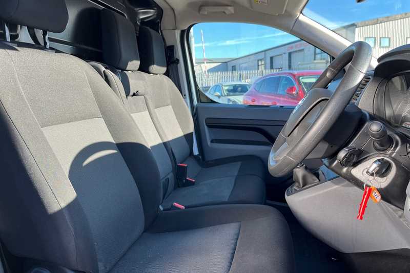 Used Vauxhall Vivaro for sale - 76858023: Photo 23