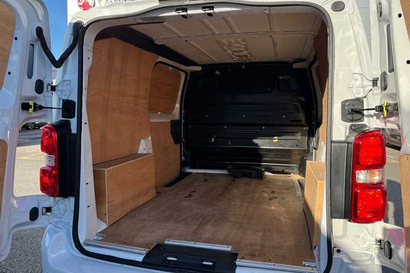 Used Vauxhall Vivaro for sale - 76858023: Photo 25