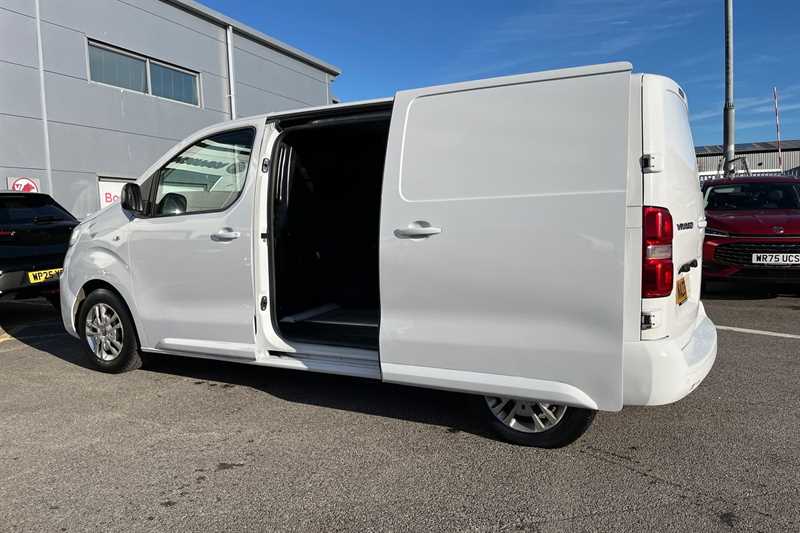 Used Vauxhall Vivaro for sale - 76858023: Photo 38