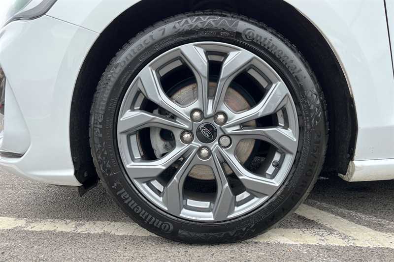 Used Ford Focus 2023 for sale - 76524459: Photo 9