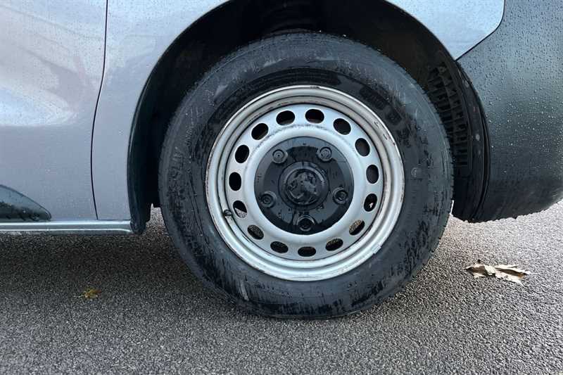 Used Vauxhall Vivaro 2023 for sale - 76891107: Photo 12