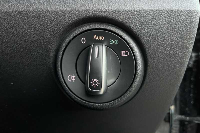 Used Volkswagen up! 2023 for sale - 77930115: Photo 39