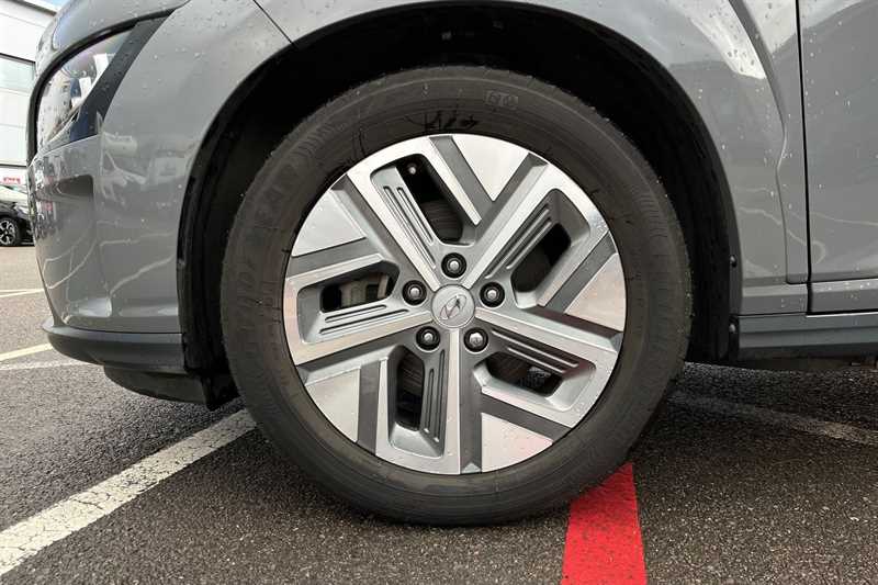 Used Hyundai KONA 2021 for sale - 76756494: Photo 9