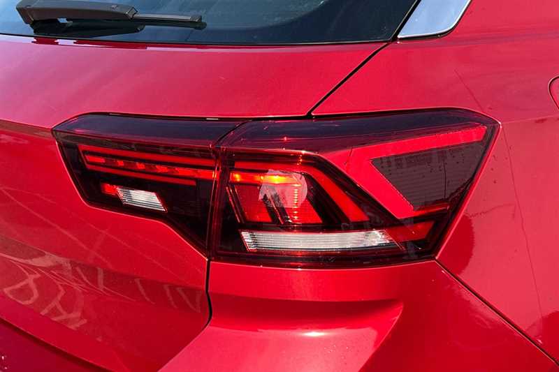 Used Volkswagen T-Roc 2023 for sale - 78120466: Photo 32