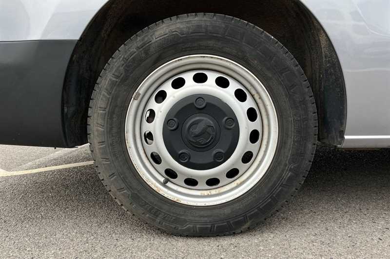 Used Vauxhall Vivaro Life 2022 for sale - 77699221: Photo 10