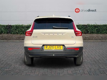 Used Volvo XC40 undefined for sale - 76903335: Photo