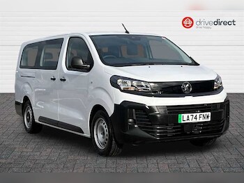 Vauxhall - Vivaro Life