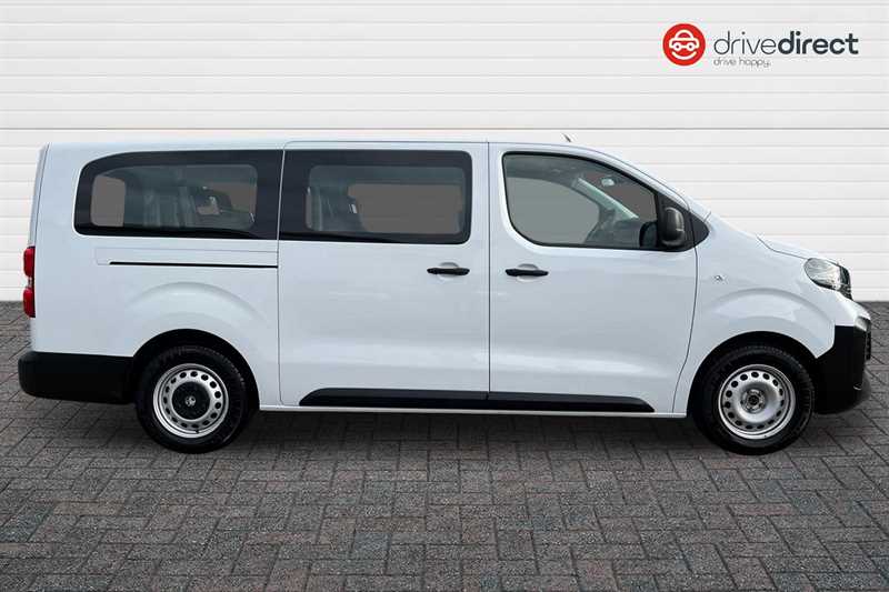 Used Vauxhall Vivaro Life 2024 for sale - 76462939: Photo 2