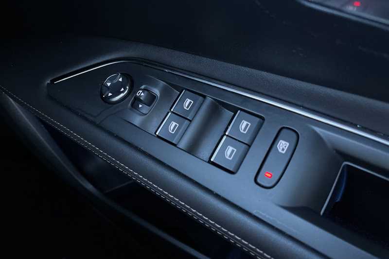 Used Peugeot 3008 2021 for sale - 78130239: Photo 16