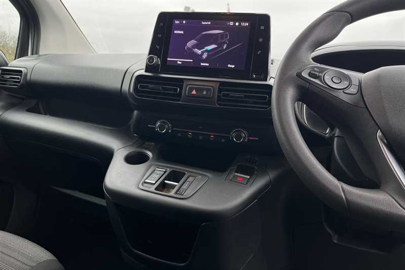 Used Vauxhall Combo Life 2024 for sale - 77295491: Photo 14