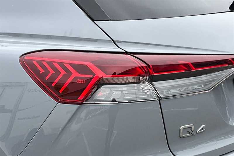 Used Audi Q4 e-tron 2023 for sale - 77828816: Photo 31