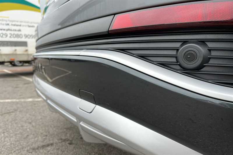 Used Audi Q4 e-tron 2023 for sale - 77828816: Photo 40