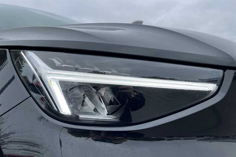 Used Volvo XC40 2024 for sale - 76776209: Photo 28