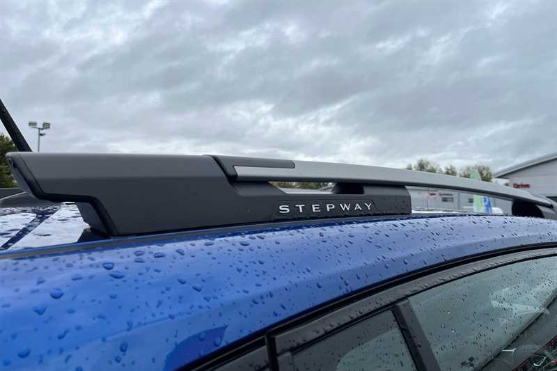 Used Dacia Sandero Stepway 2021 for sale - 76529392: Photo 40