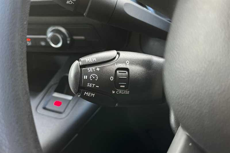 Used Toyota PROACE CITY Verso 2025 for sale - 76930224: Photo 21