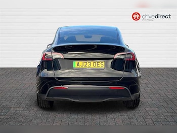 Used Tesla Model Y 2023 for sale - 76442992: Photo