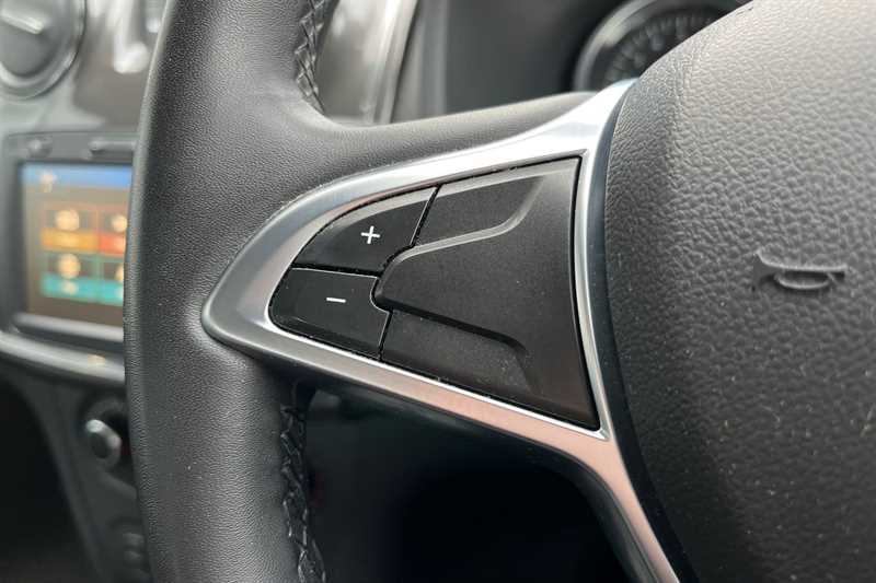 Used Dacia Sandero Stepway 2020 for sale - 77390491: Photo 21