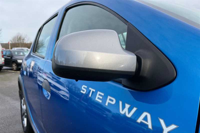 Used Dacia Sandero Stepway 2020 for sale - 77390491: Photo 34