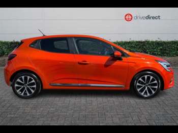 Used Renault Clio 2020 for sale - 74657441: Photo