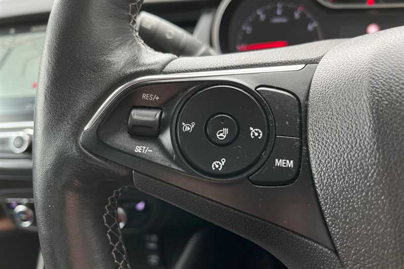 Used Vauxhall Crossland 2023 for sale - 78207578: Photo 21