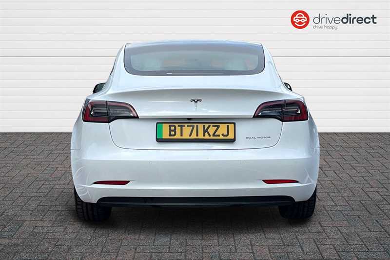 Used Tesla Model 3 2021 for sale - 76448881: Photo 4