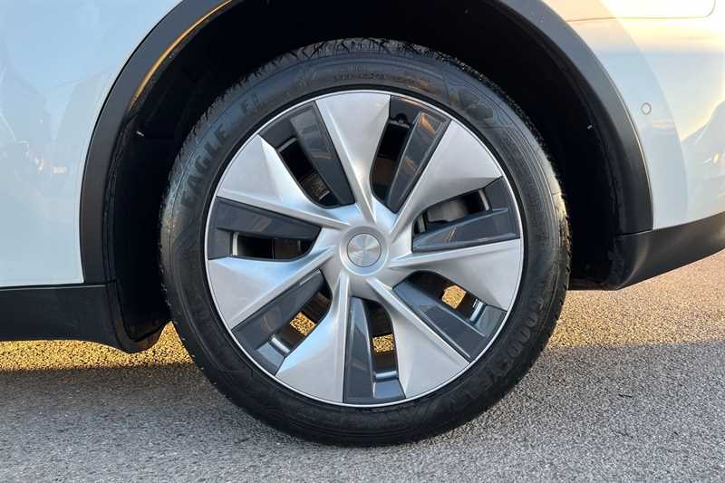 Used Tesla Model Y 2022 for sale - 76844492: Photo 10