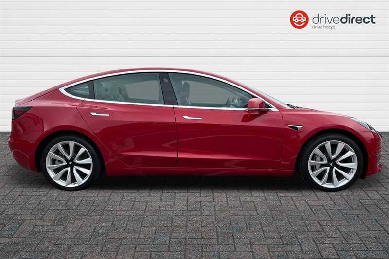 Used Tesla Model 3 2020 for sale - 76447800: Photo 2