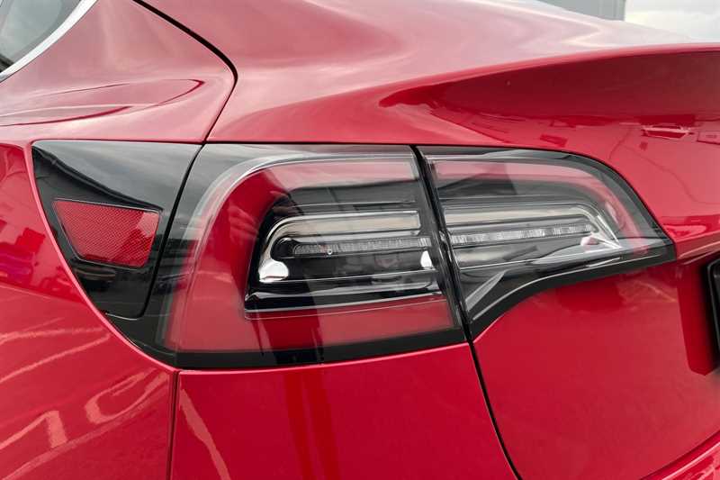 Used Tesla Model 3 2020 for sale - 76447800: Photo 31