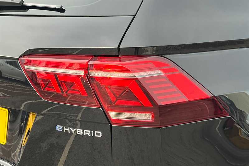 Used Volkswagen Tiguan 2023 for sale - 77887379: Photo 32