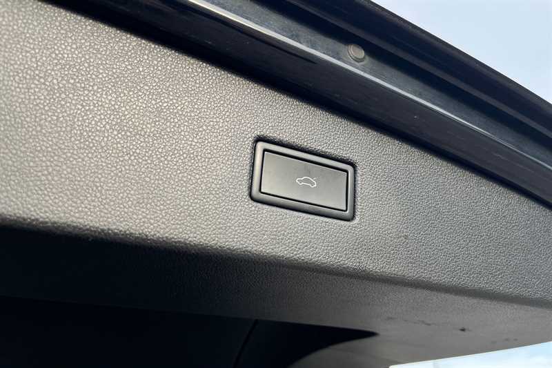 Used Volkswagen Tiguan 2023 for sale - 77887379: Photo 38